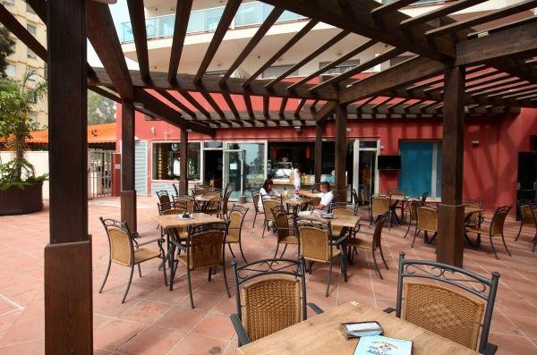 Se alquila desde   1.10.26-30.6.27 precioso apartamento  en Benalmádena Costa a 200 metros de la playa