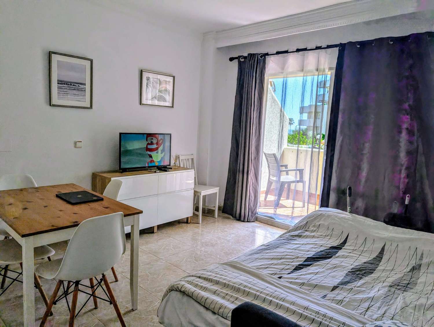 Se alquila  desde ahora hasta  30.05.2026 Y desde 01/09/2026 hasta 30/06/2027 bonito apartamento en Benalmadena Costa con vistas al mar