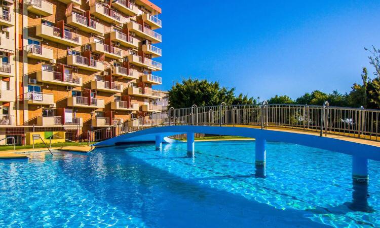 SE ALQUILA DESDE 2.3.26 -30.6.26  Y DESDE 01/09/2026-30/06/2027  BONITO APARTAMENTO EN BENALMÁDENA CON VISTAS AL MAR
