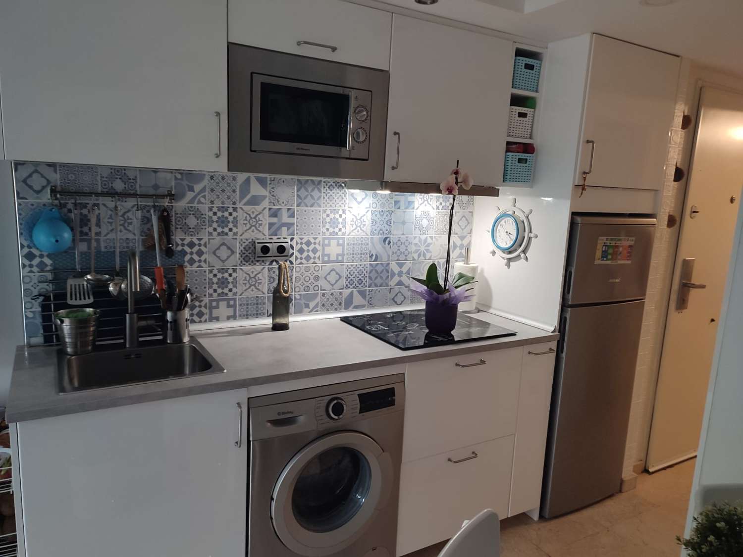 Se alquila de 01/9/26 hasta el 30/6/2027 bonito apartamento en Benalmádena a 150  metros de la playa
