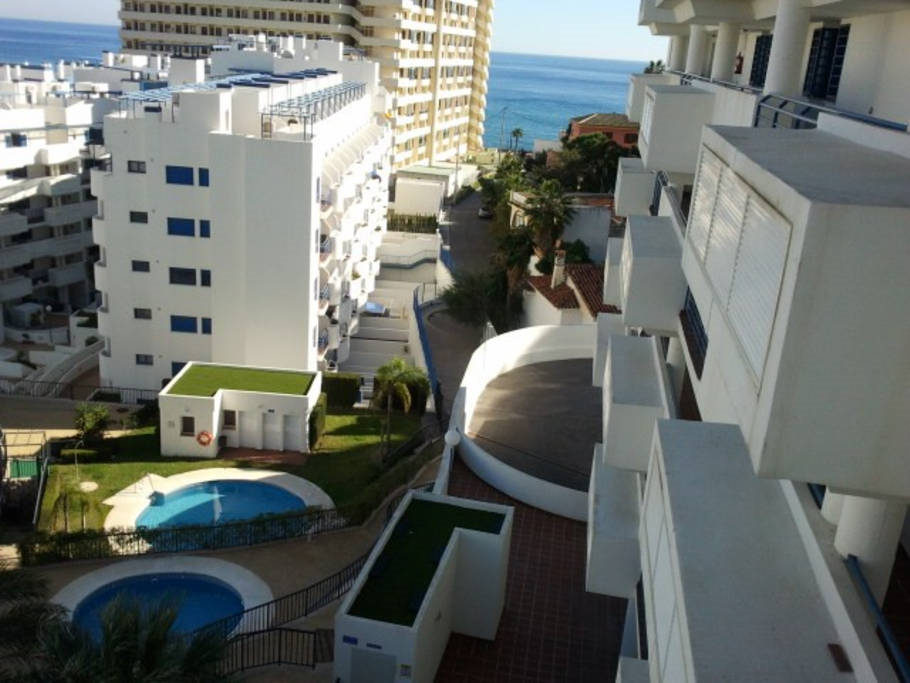 Se alquila de 01/9/26 hasta el 30/6/2027 bonito apartamento en Benalmádena a 150  metros de la playa