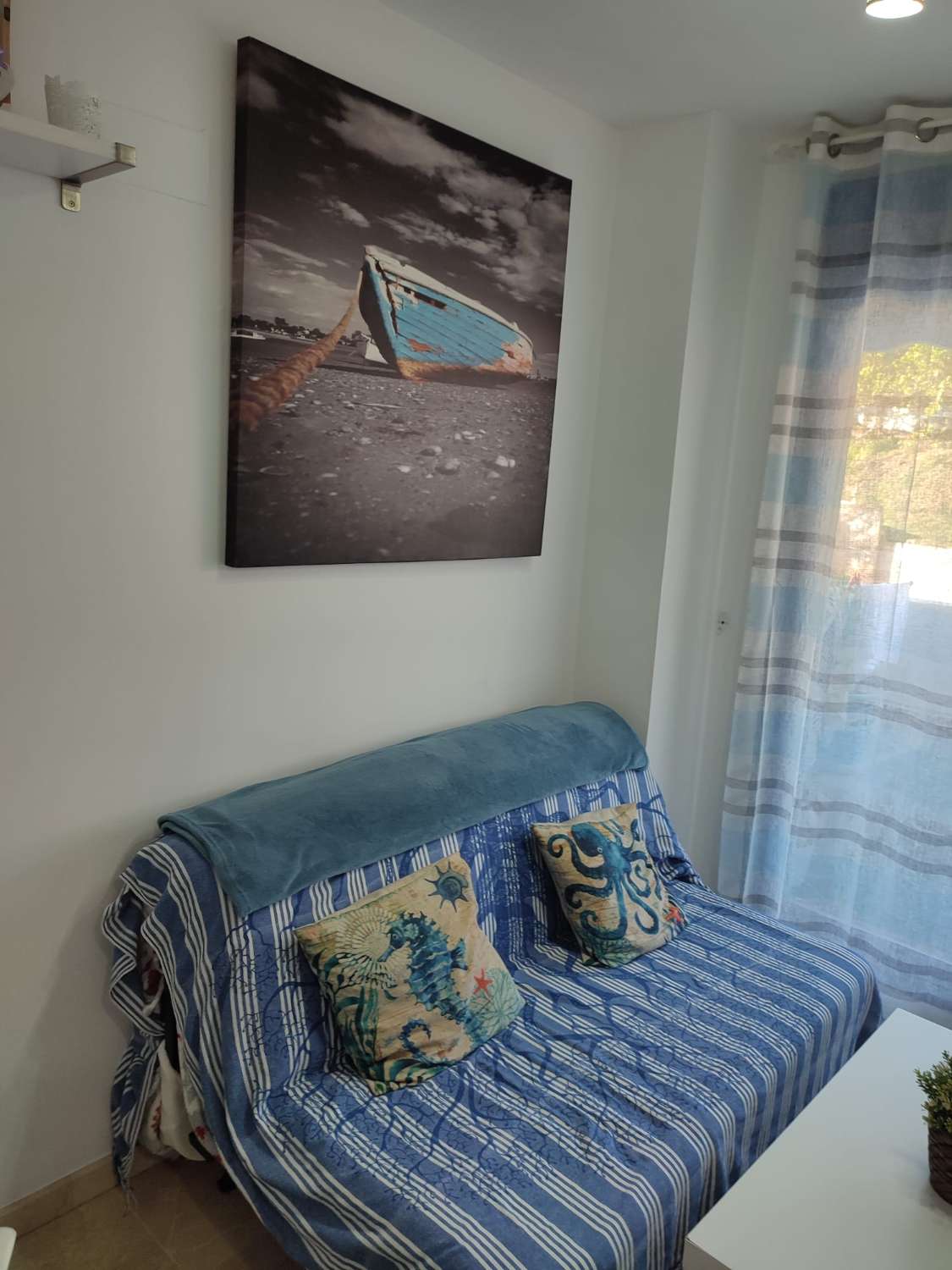 Se alquila de 01/9/26 hasta el 30/6/2027 bonito apartamento en Benalmádena a 150  metros de la playa