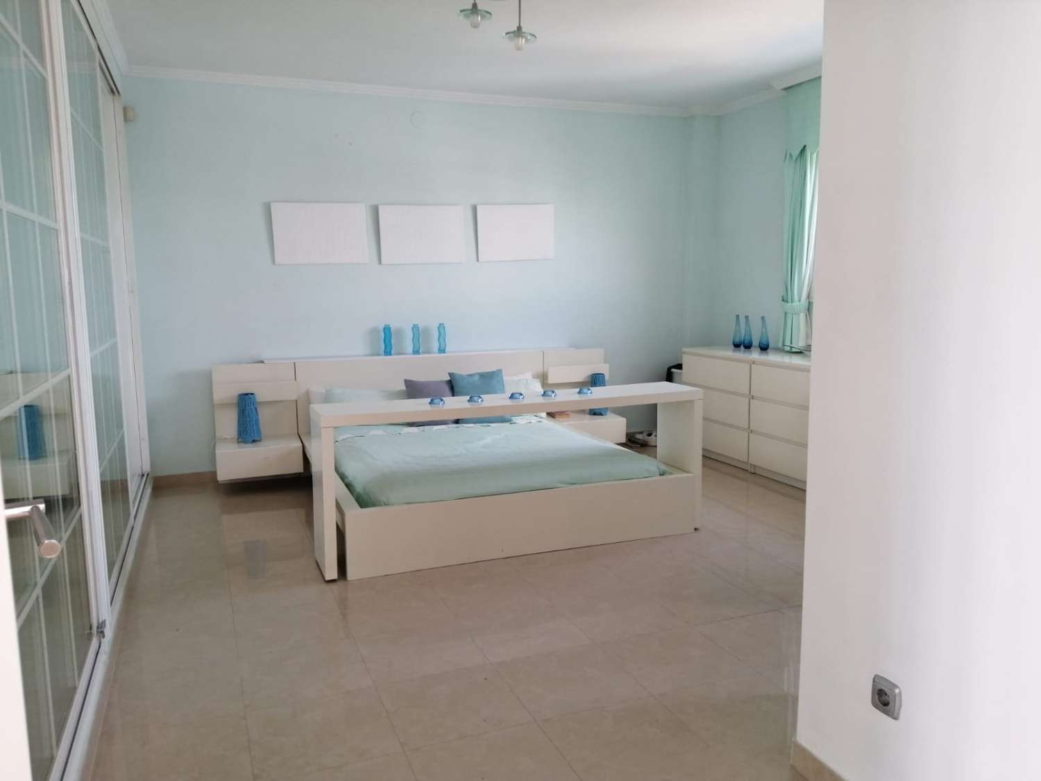 SE ALQUILA MEDIA TEMPORADA DESDE  01/09/2026- 30/06/2027   MAGNIFICA VILLA INDEPENDIENTE  EN BENALMÁDENA