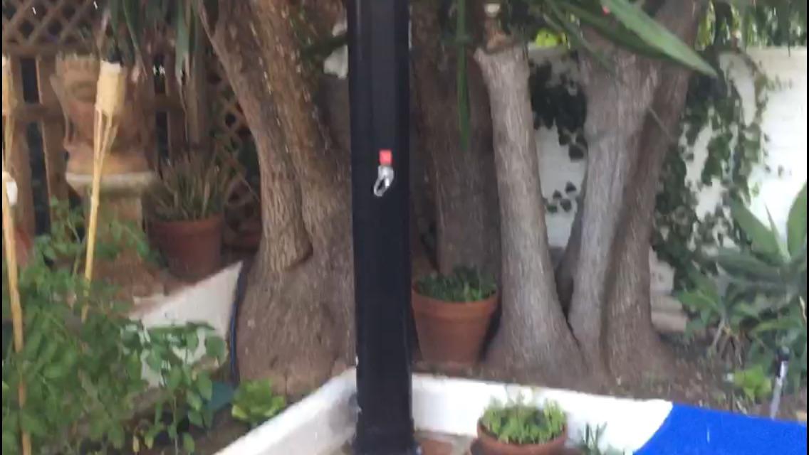 Se alquila  desde 01/09/2026 hasta 30/06/2027, bonito piso en 1ra línea de playa en Fuengirola .