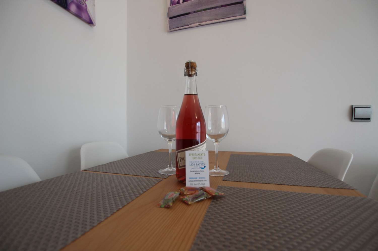 Se alquila  desde 15/09/2065-31/05/2027 precioso apartamento a 250 metros de la playa en Benalmádena