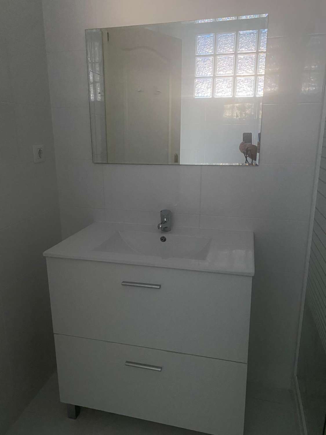 Se alquila  por larga temporada desde 01/09/25 bonito estudio en Torrequebrada cerca de la playa (Benalmádena)