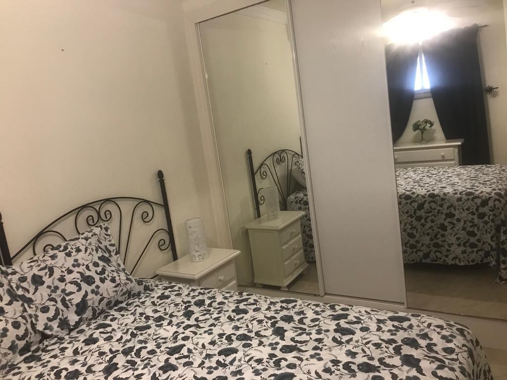 SE ALQUILA MEDIA TEMPORADA DESDE 01/09/2026 hasta el 30/06/2027  BONITO APARTAMENTO CON VISTAS AL MAR CERCA DE PUERTO MARINA EN BENALMADENA