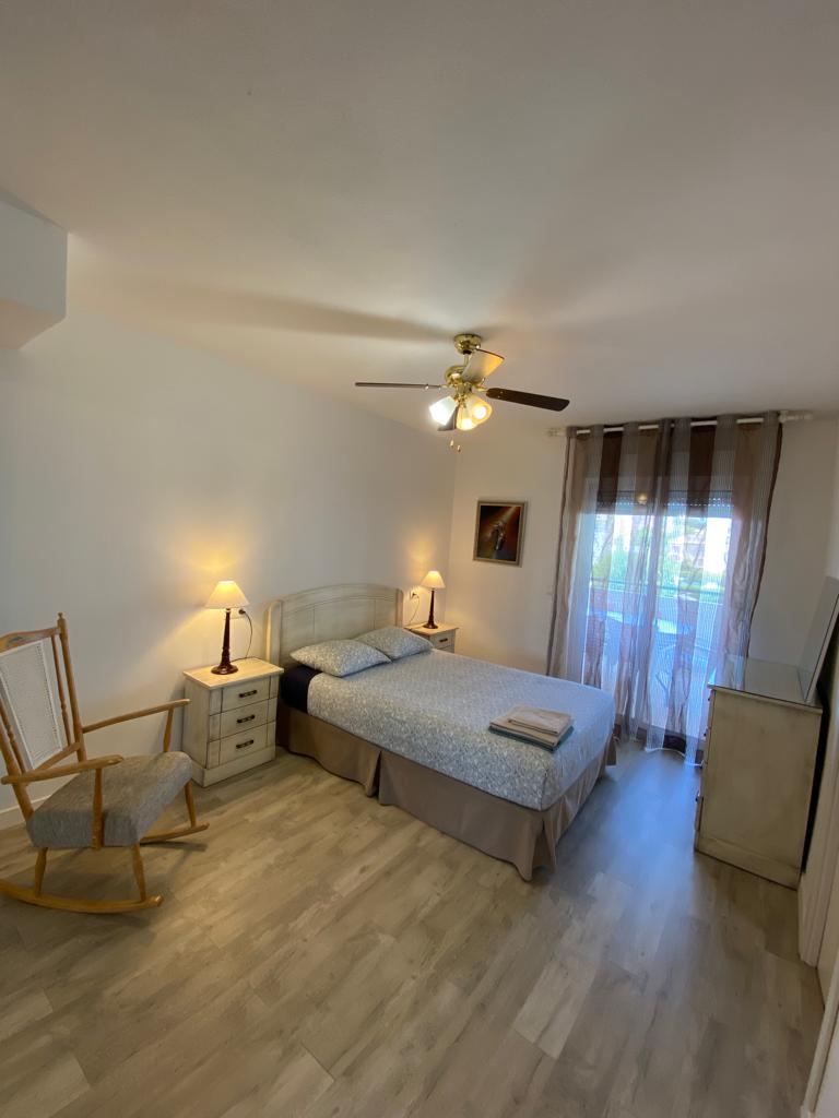 Se alquila MEDIA TEMPORADA del 01/9/26 al 30/6/27 apartamento en el Pinillo (Torremolinos)