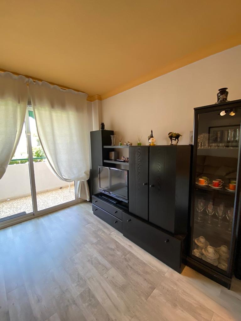 Se alquila MEDIA TEMPORADA del 01/9/26 al 30/6/27 apartamento en el Pinillo (Torremolinos)