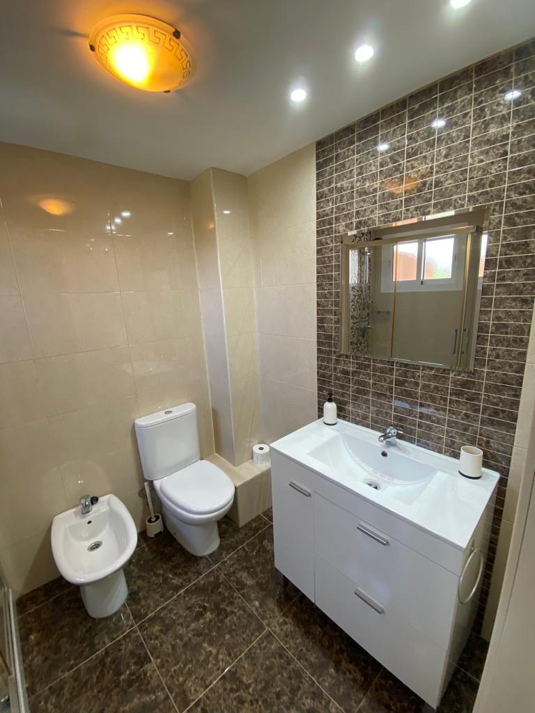 Se alquila MEDIA TEMPORADA del 01/9/26 al 30/6/27 apartamento en el Pinillo (Torremolinos)