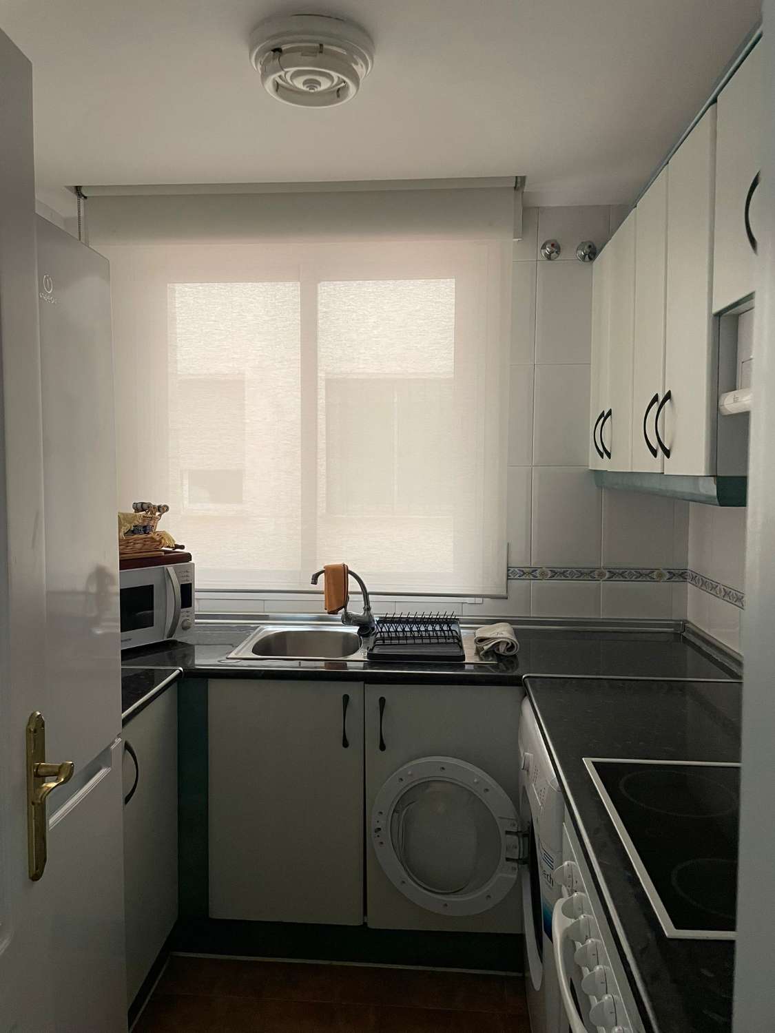 Se alquila   desde 1.9.26-30.6.27precioso apartamento en la zona de San Pedro de Alcántara, Marbella.