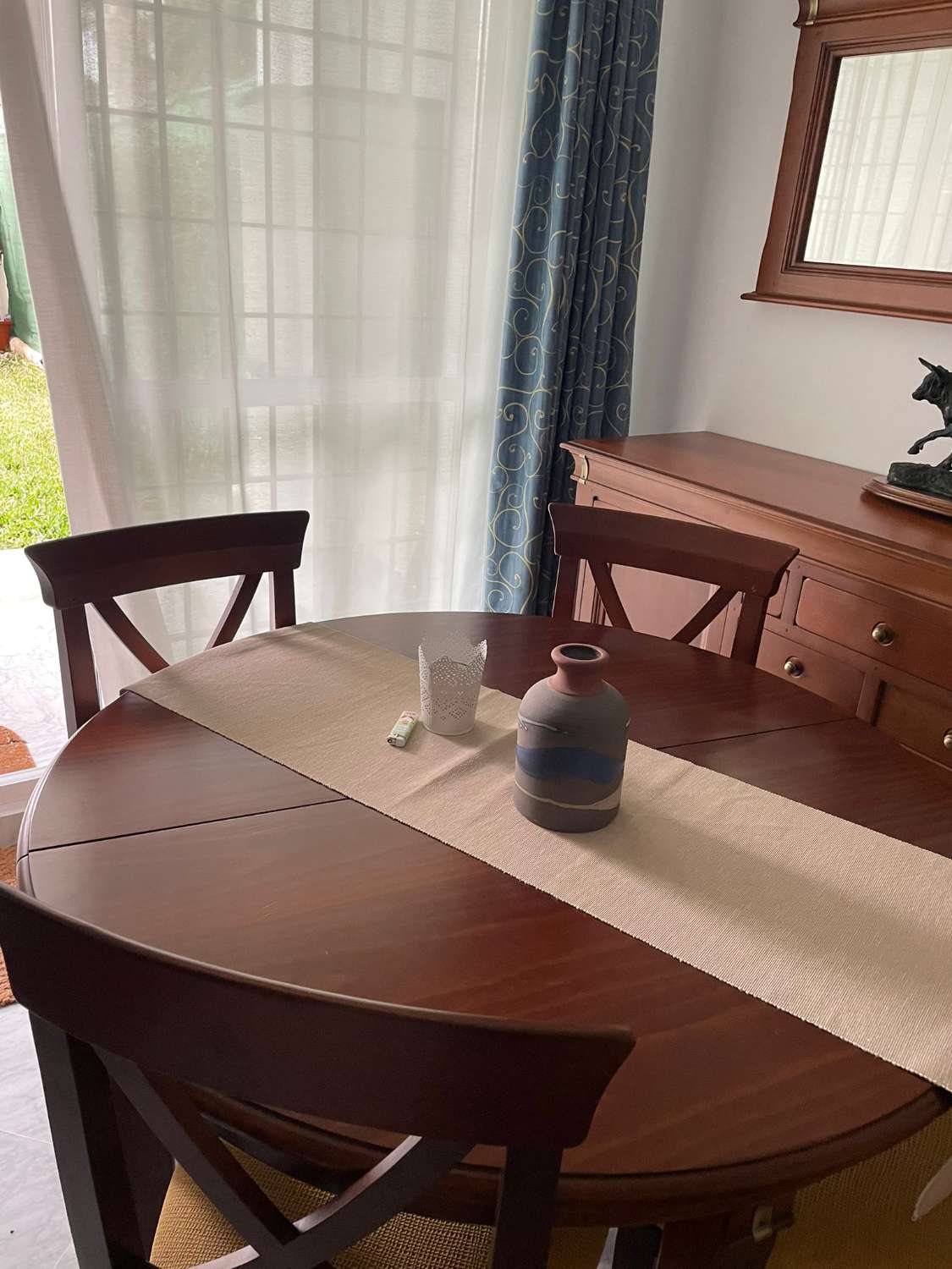 Se alquila   desde 1.9.26-30.6.27precioso apartamento en la zona de San Pedro de Alcántara, Marbella.