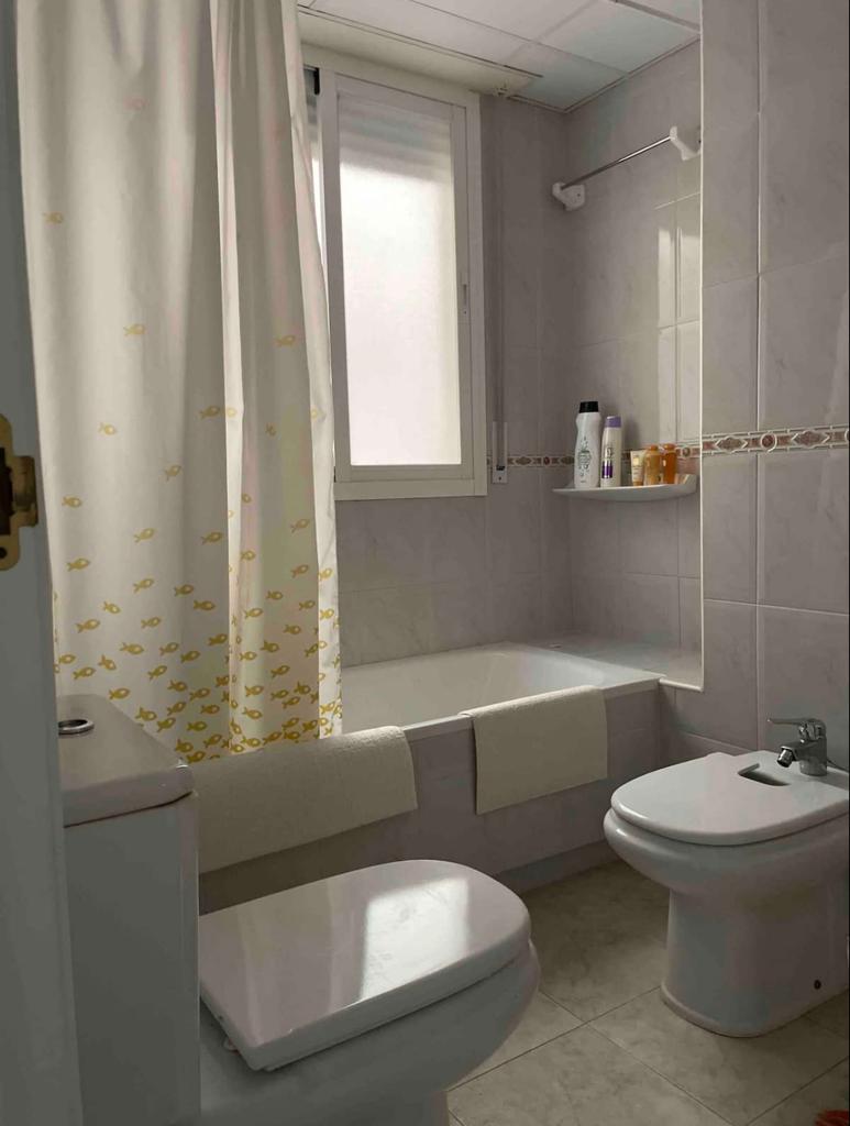 Se alquila   desde 1.9.26-30.6.27precioso apartamento en la zona de San Pedro de Alcántara, Marbella.