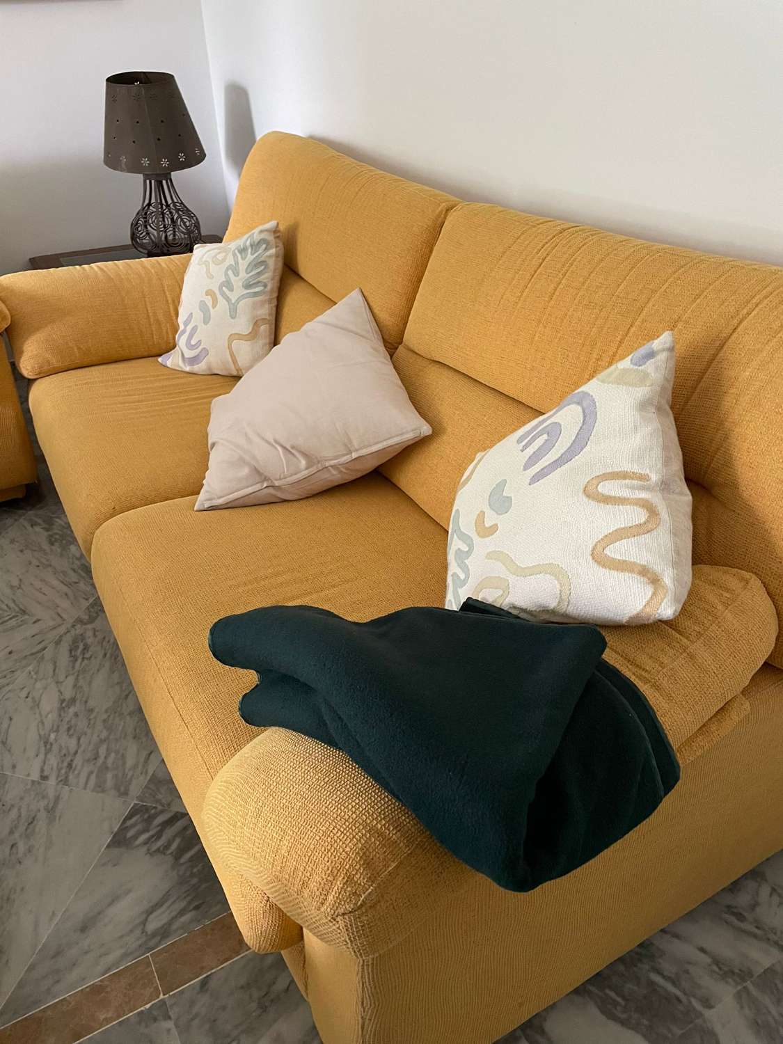 Se alquila   desde 1.9.26-30.6.27precioso apartamento en la zona de San Pedro de Alcántara, Marbella.