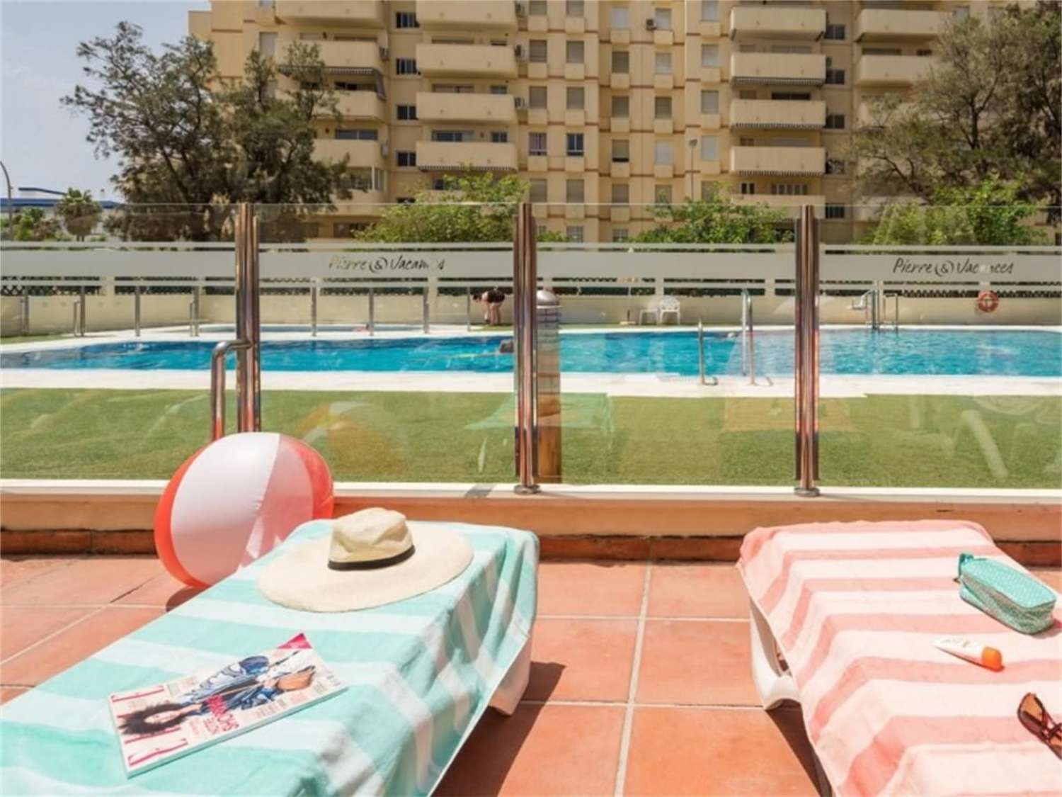 Se alquila   desde 1.9.26-30.6.27 bonito apartamento   en Benalmadena Costa
