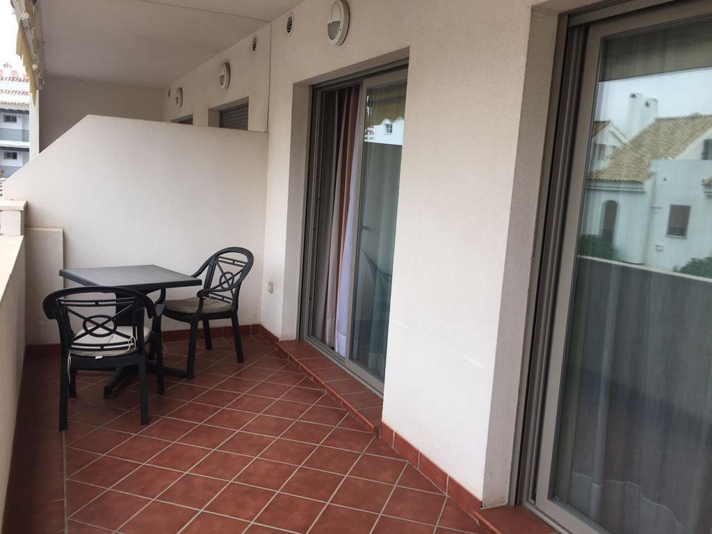 Se alquila   desde 1.9.26-30.6.27 bonito apartamento   en Benalmadena Costa