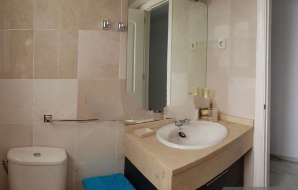 Se alquila dede 1/9/2026-30/6/2027  magnifico apartamento al lado de la playa en  La Carihuela (Torremolinos)