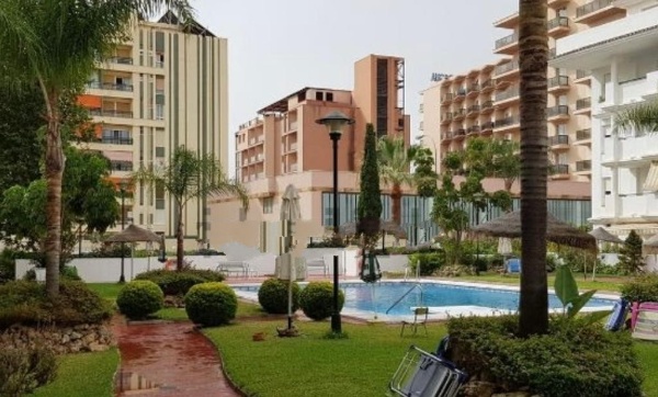 Se alquila dede 1/9/2026-30/6/2027  magnifico apartamento al lado de la playa en  La Carihuela (Torremolinos)