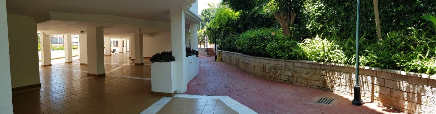 Se alquila dede 1/9/2026-30/6/2027  magnifico apartamento al lado de la playa en  La Carihuela (Torremolinos)