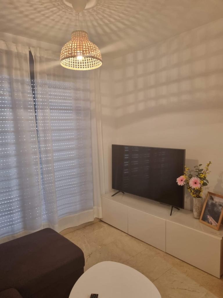 SE ALQUILA HASTA 31/05/2026 BONITO APARTAMENTO A 200 METROS DE LA PLAYA EN  BENALMÁDENA