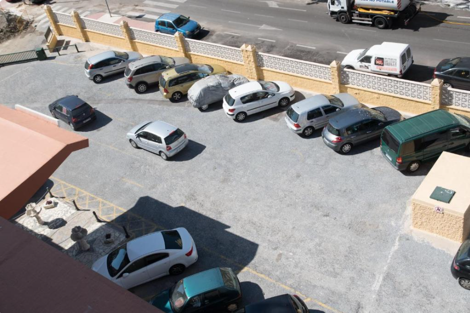 TIL LEJE FRA 01/09/2026 TIL 30/06/2027 DEJLIGT OG CHARMERENDE STUDIE I BENALMADENA, COSTA