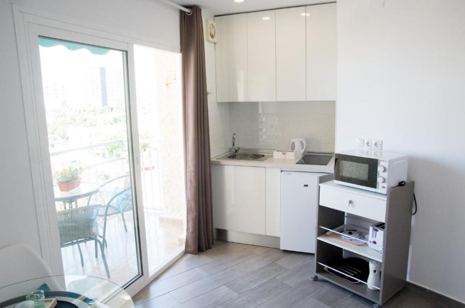 TIL LEJE FRA 01/09/2026 TIL 30/06/2027 DEJLIGT OG CHARMERENDE STUDIE I BENALMADENA, COSTA