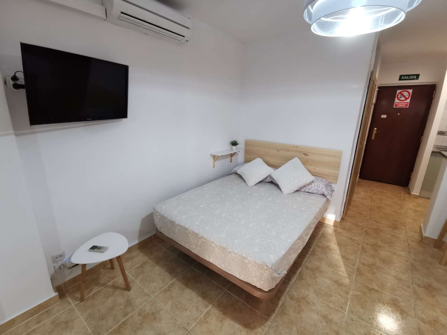 SE ALQUILA MEDIA TEMPORADA DESDE AHORA HASTA 30/06/2026 Y DESDE 01/09/2026 HASTA 30/06/2027 COQUETO ESTUDIO EN BENALMÁDENA