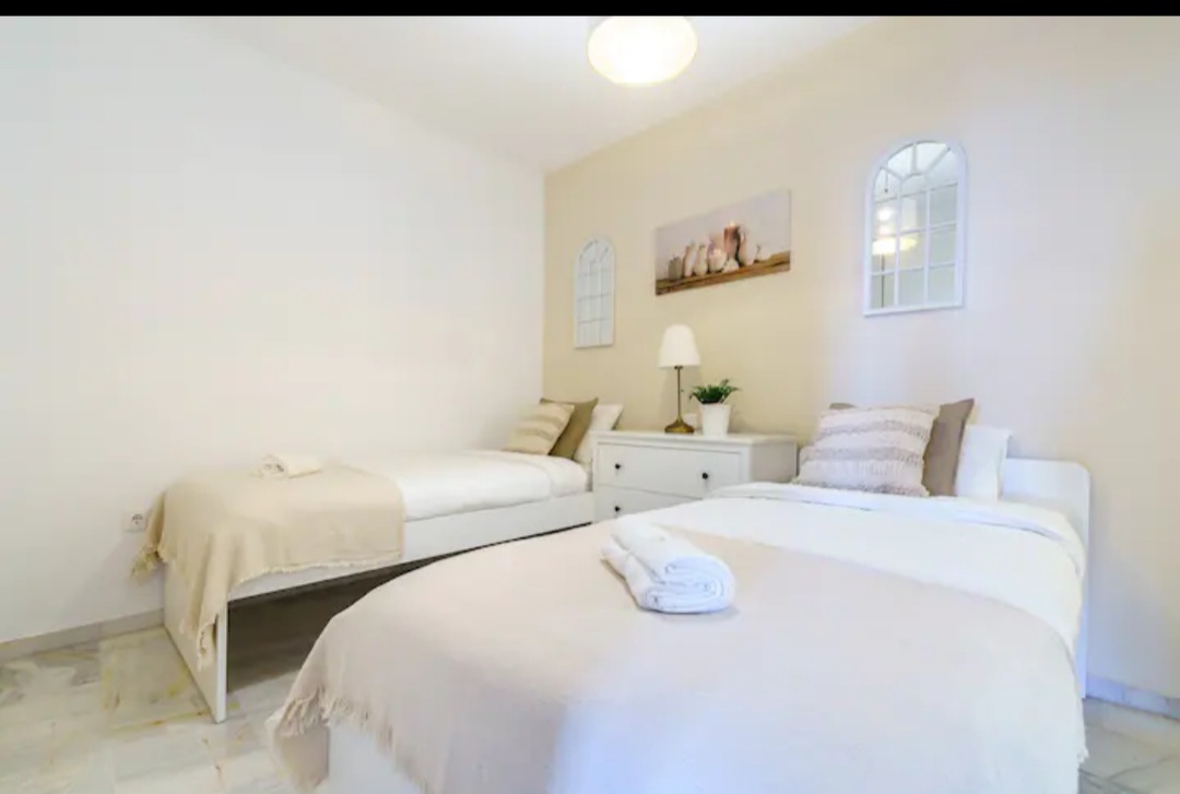 Se alquila precioso piso en Torrequebrada hasta  30/06/2026 en Benalmádena Costa