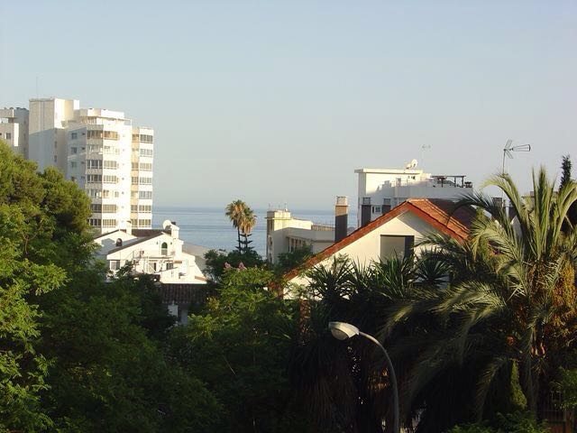 SE ALQUILA BONITO Y ACOGEDOR APARTAMENTO DESDE  01/09/2026 HASTA 30.6.27  EN LA  BENALMADENA.-