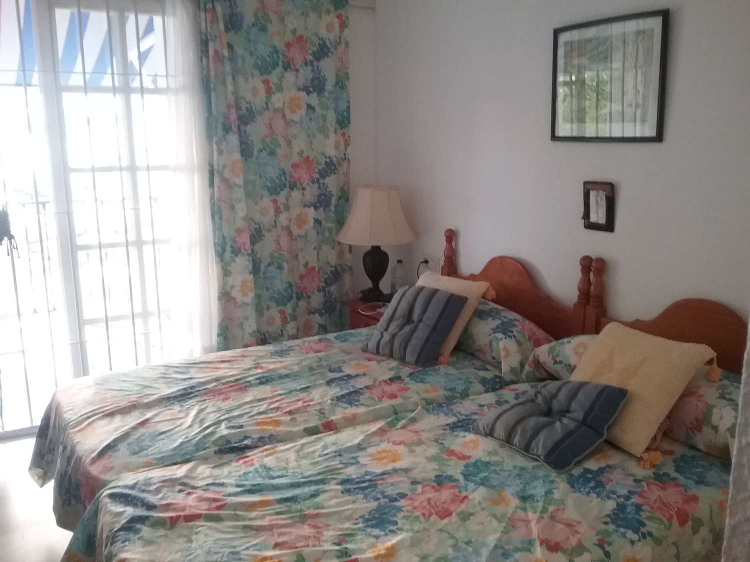 SE VENDE ESTUPENDA ESTUPENDA CASA ADOSADA EN LOS BOLICHES, ( FUENGIROLA)