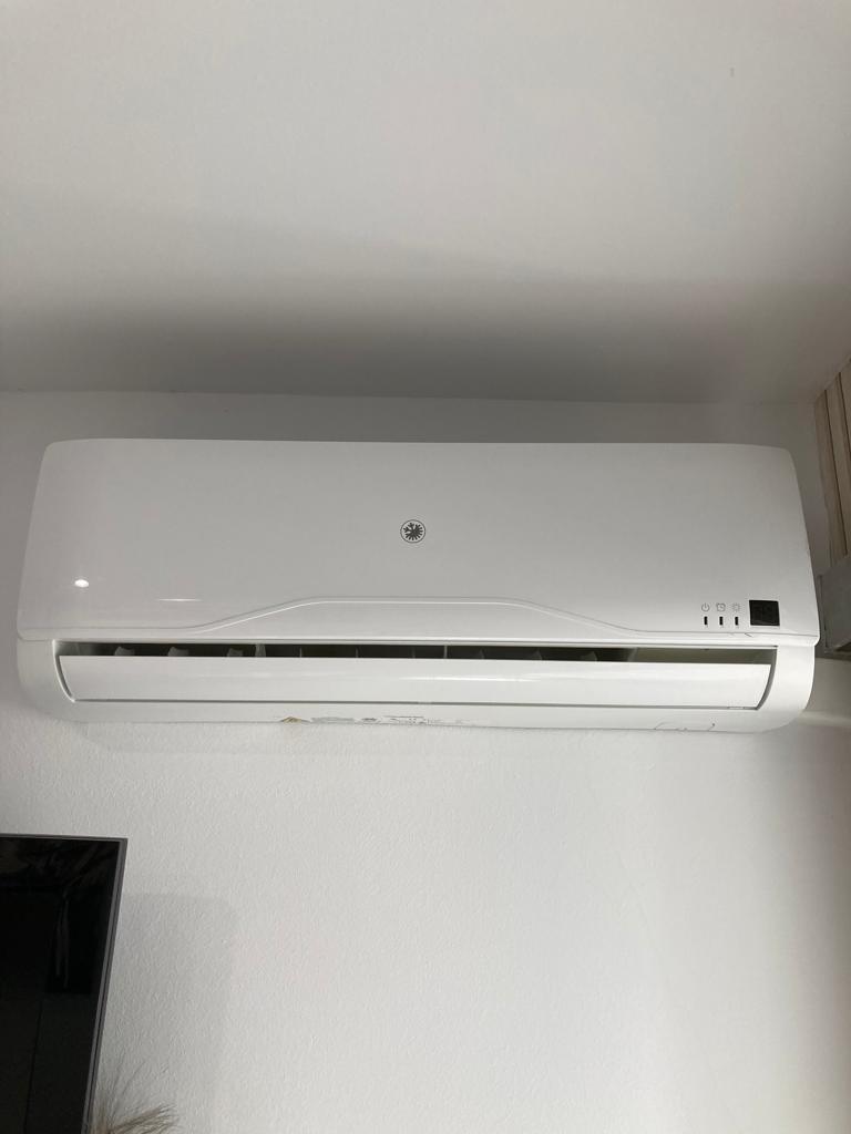 SE ALQUILA ESTUDIO HASTA 31.5.26 EN ZONA EL PINILLO (TORREMOLINOS).