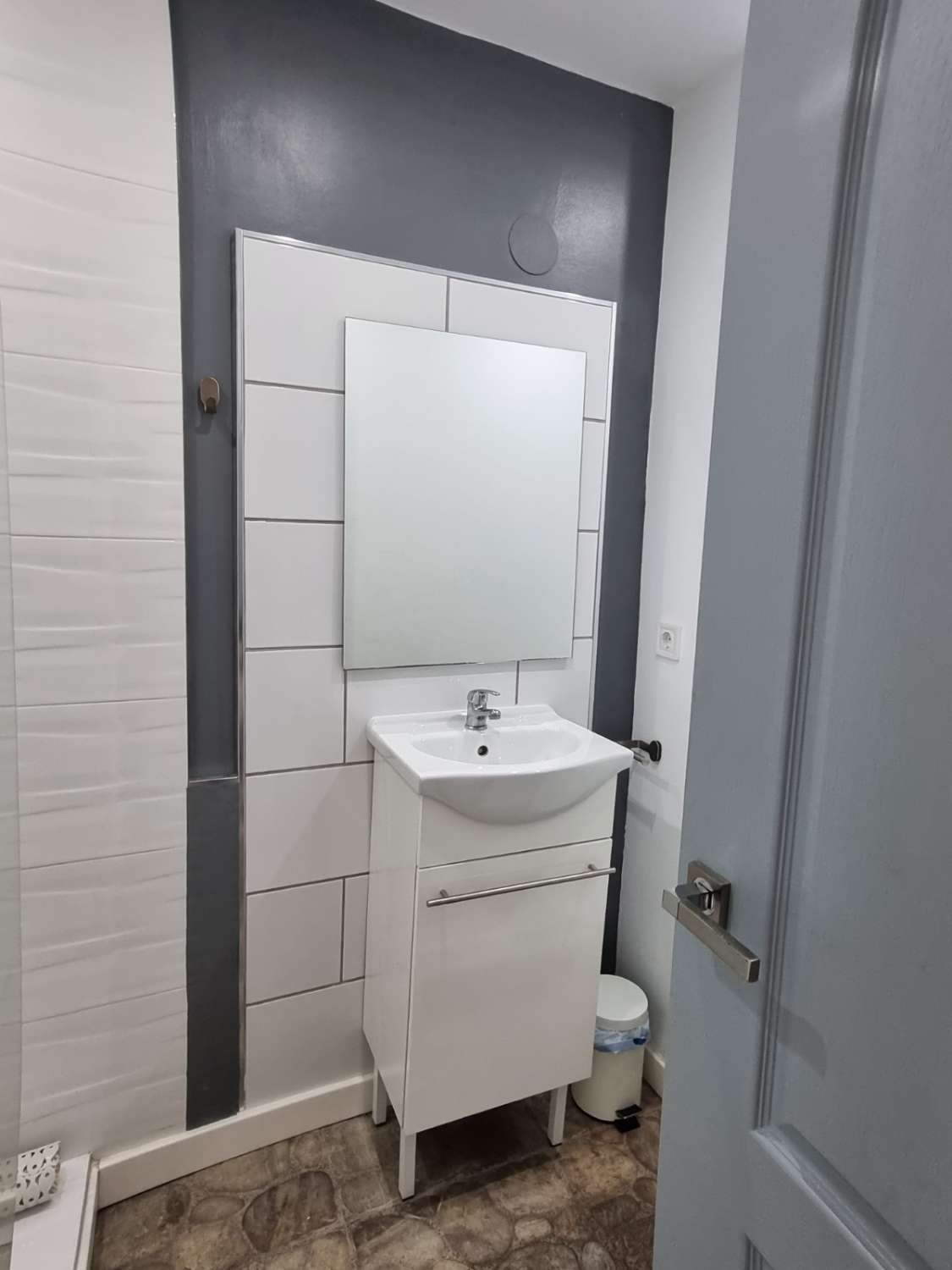 Flot studie med havudsigt til leje fra 01.02.26 - 31.5.26 og fra 01/09/2026 til 30/06/2027 i Arroyo de la Miel (Benalmadena)