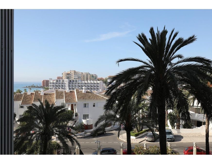 Smukt renoveret studie til leje indtil 22/02/2026 til 30/05/2026 og fra 01/09/2026 til 30/06/2027 i Benalbeach (Benalmadena)