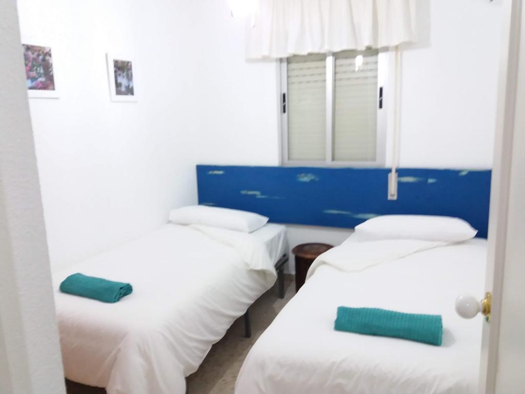 Se alquila  desde ahora por un periodo máximo 10 meses   bonito apartamento en Arroyo de la Miel .