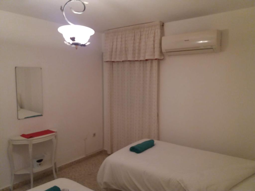 Se alquila  desde ahora por un periodo máximo 10 meses   bonito apartamento en Arroyo de la Miel .