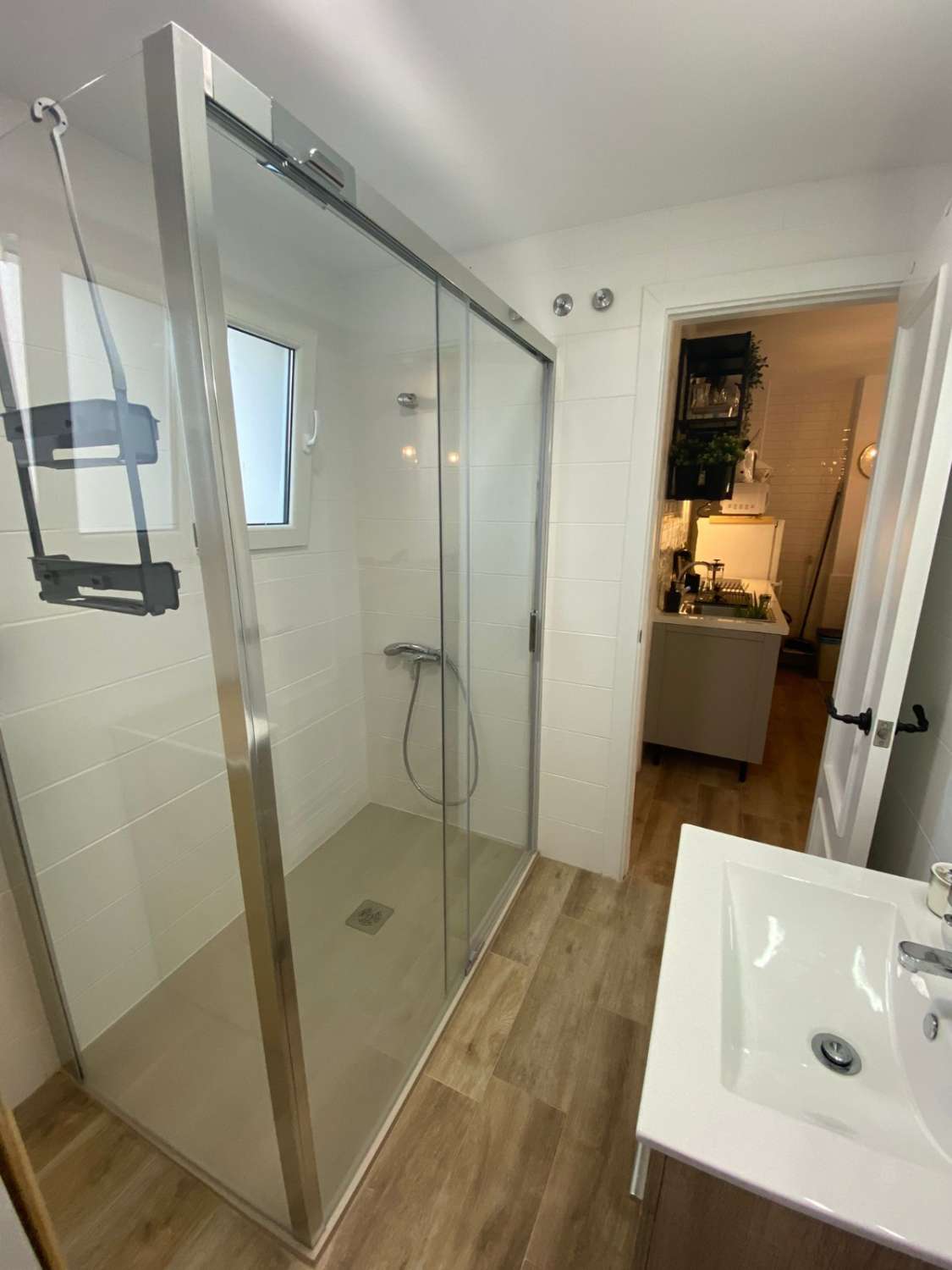 AFFITTO A PARTO TERMINE DAL 01/11/2025 AL 30/06/2026 E DESDE01/09/2026 - 30/06/2027 APPARTAMENTO CHARMING, 2ª LINEA BEACH, A BENALMADENA COSTA