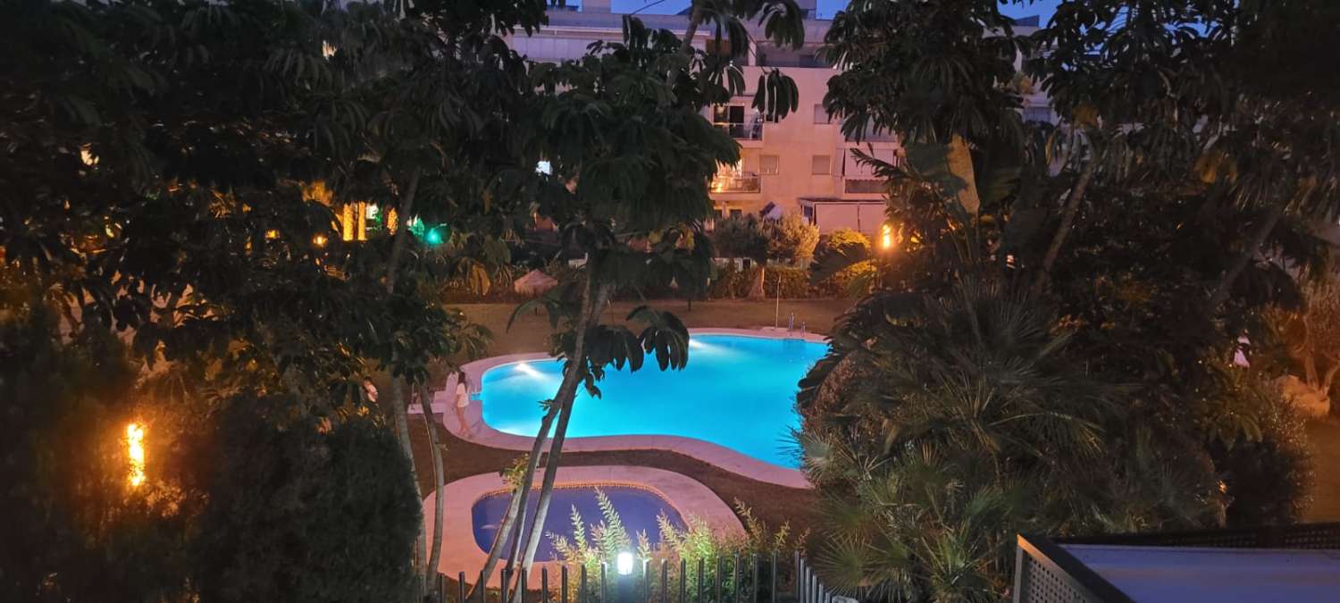 SE ALQUILA ESPECTACULAR APARTAMENTO desde 01/09/26- 31/05/27 EN EL PINILLO TORREMOLINOS