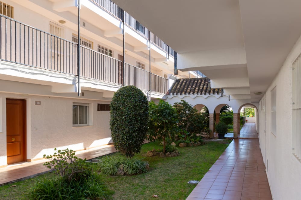 SE ALQUIILA HASTA 30.6.26 BONITO APARTAMENTO CERCA DE PLAZA SOLYMAR ( BENALMADENA)