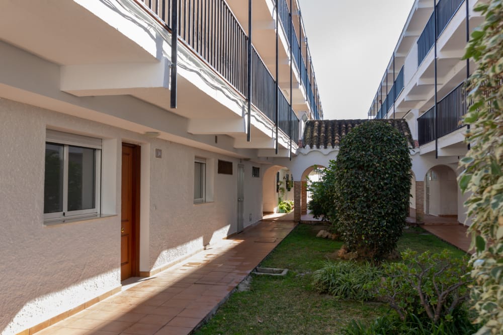 SE ALQUIILA HASTA 30.6.26 BONITO APARTAMENTO CERCA DE PLAZA SOLYMAR ( BENALMADENA)