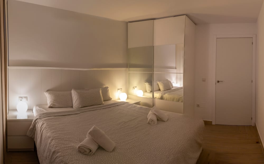 SE ALQUIILA HASTA 30.6.26 BONITO APARTAMENTO CERCA DE PLAZA SOLYMAR ( BENALMADENA)