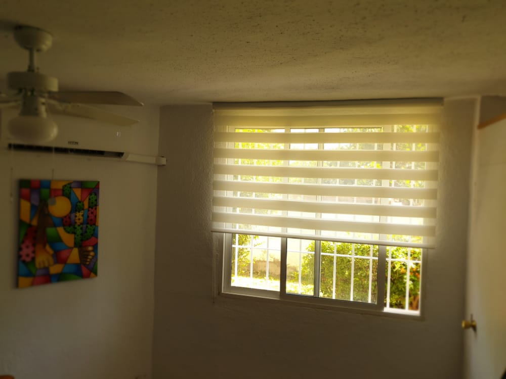 SE ALQUILA DESDE 1/9/26 -30/06/2027 BONITO APARTAMENTO REFORMADO  CERCA PLAZA SOLYMAR