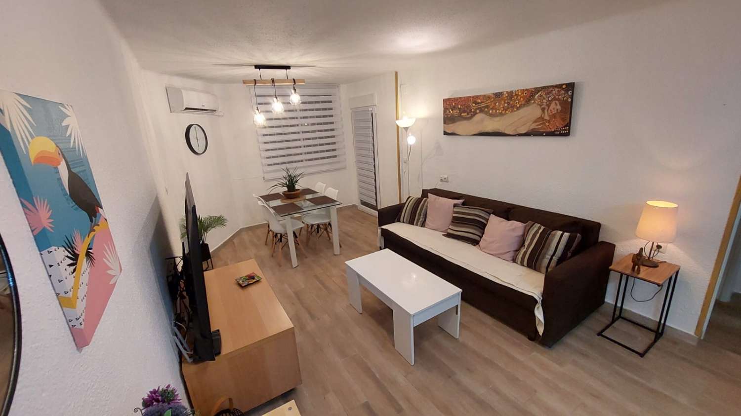 SE ALQUILA DESDE 1/9/26 -30/06/2027 BONITO APARTAMENTO REFORMADO  CERCA PLAZA SOLYMAR