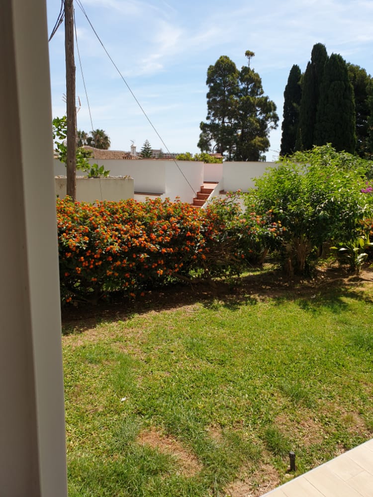 SE ALQUILA DESDE 1/9/26 -30/06/2027 BONITO APARTAMENTO REFORMADO  CERCA PLAZA SOLYMAR