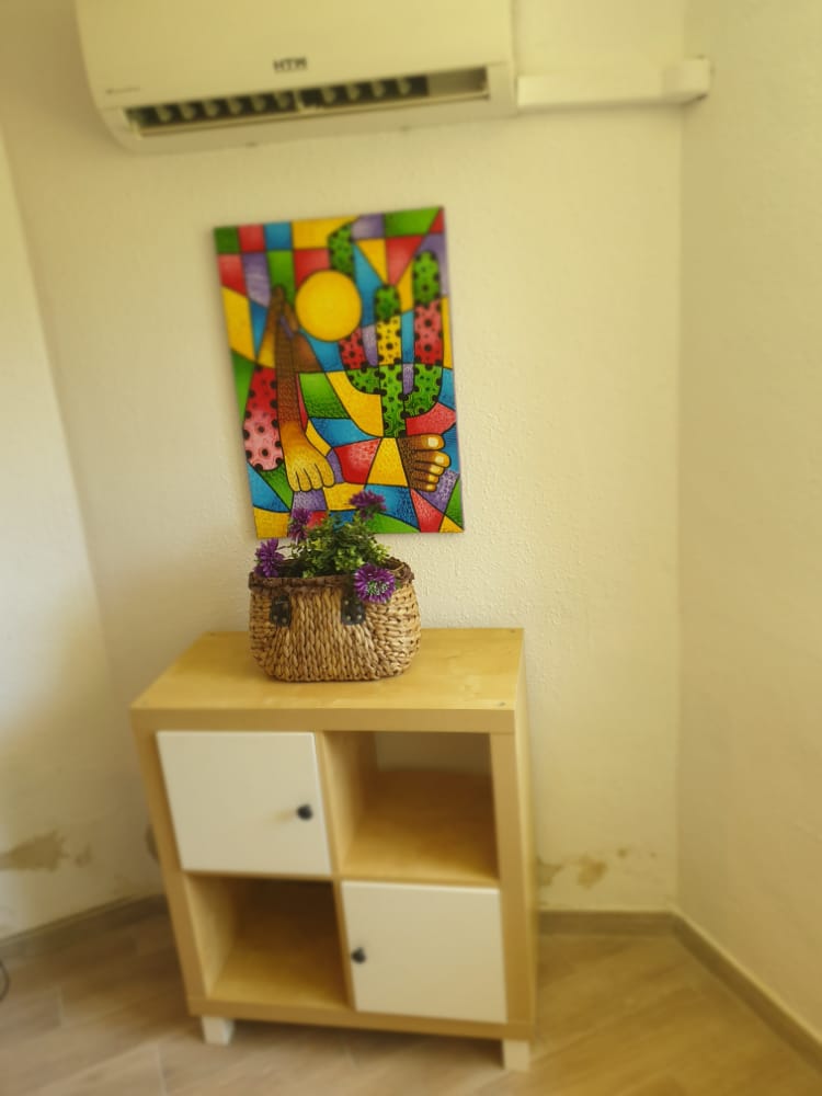 SE ALQUILA DESDE 1/9/26 -30/06/2027 BONITO APARTAMENTO REFORMADO  CERCA PLAZA SOLYMAR