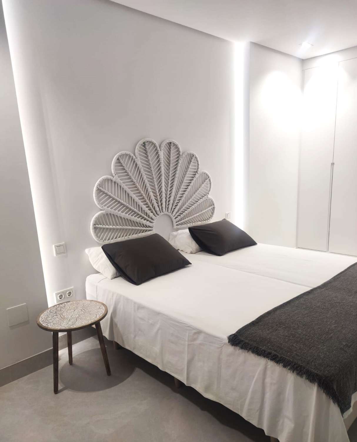 SE ALQUILA PRECIOSO APARTAMENTO DESDE 01/03/2026 - 23/06/2026 Y DESDE01/09/2026-30/06/2027  EN BENALMÁDENA COSTA