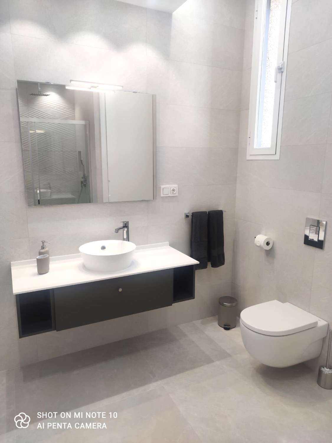 SE ALQUILA PRECIOSO APARTAMENTO DESDE 01/03/2026 - 23/06/2026 Y DESDE01/09/2026-30/06/2027  EN BENALMÁDENA COSTA