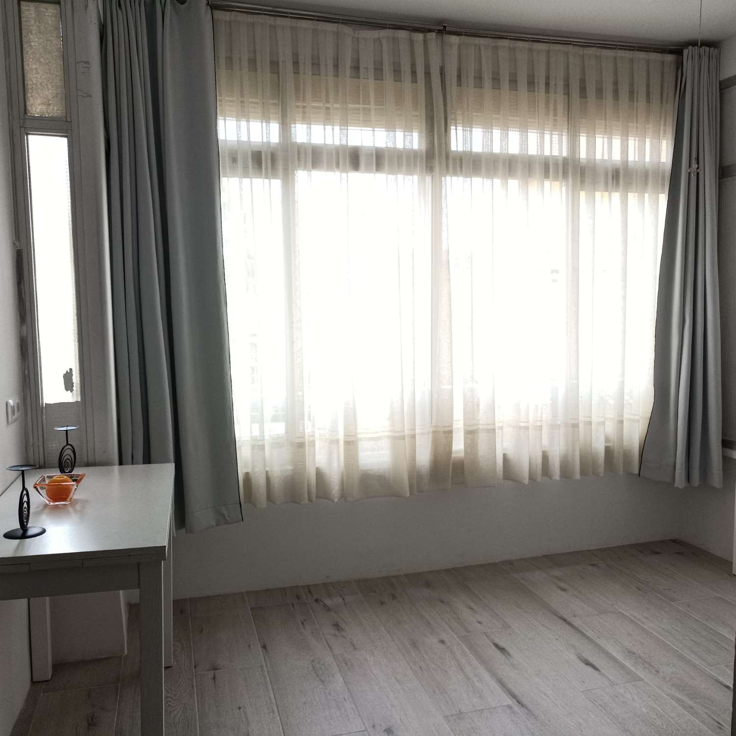 STUDIE TIL LEJE FRA 01/09/2026 TIL 30/06/2027 I ZONA CENTRO (TORREMOLINOS)