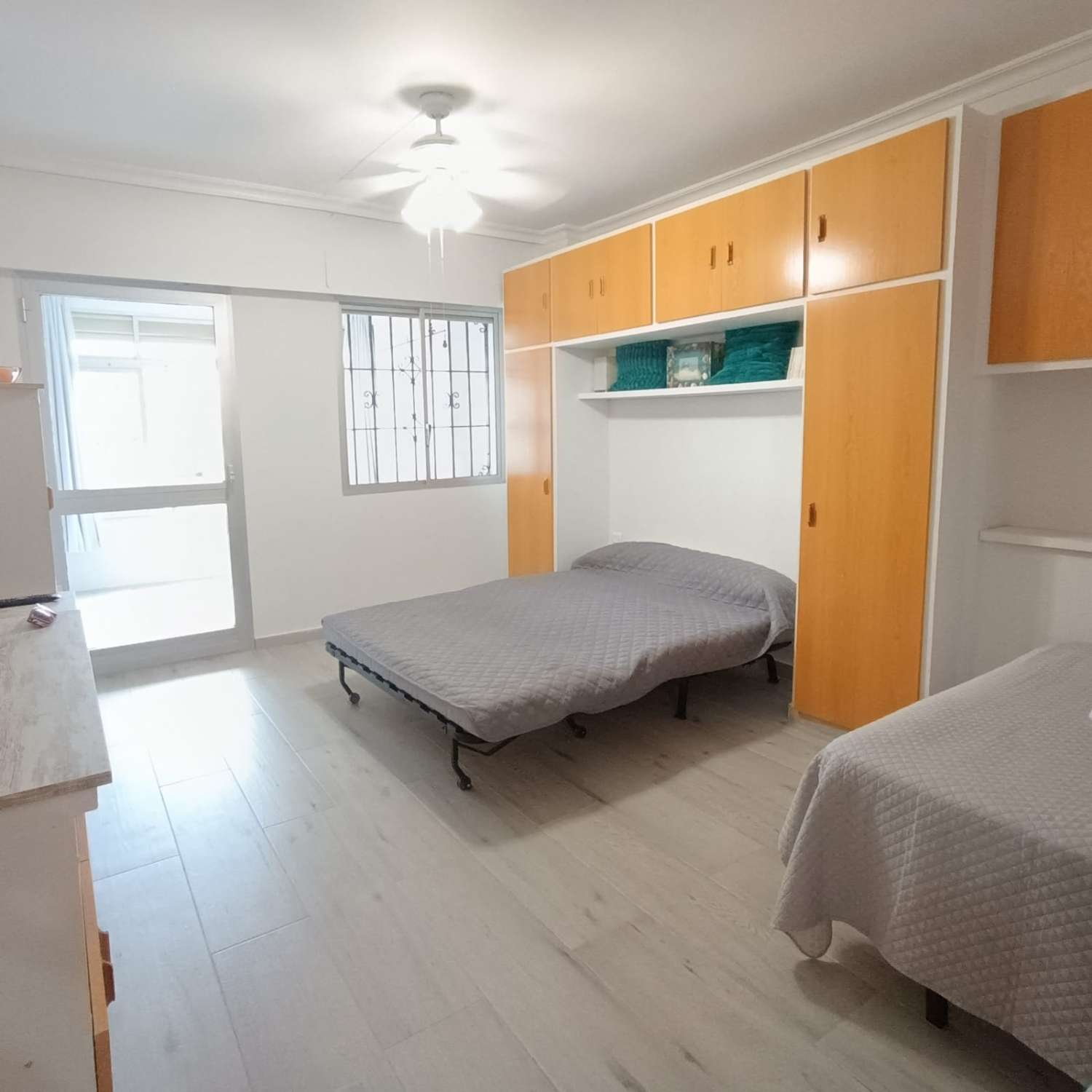 STUDIE TIL LEJE FRA 01/09/2026 TIL 30/06/2027 I ZONA CENTRO (TORREMOLINOS)