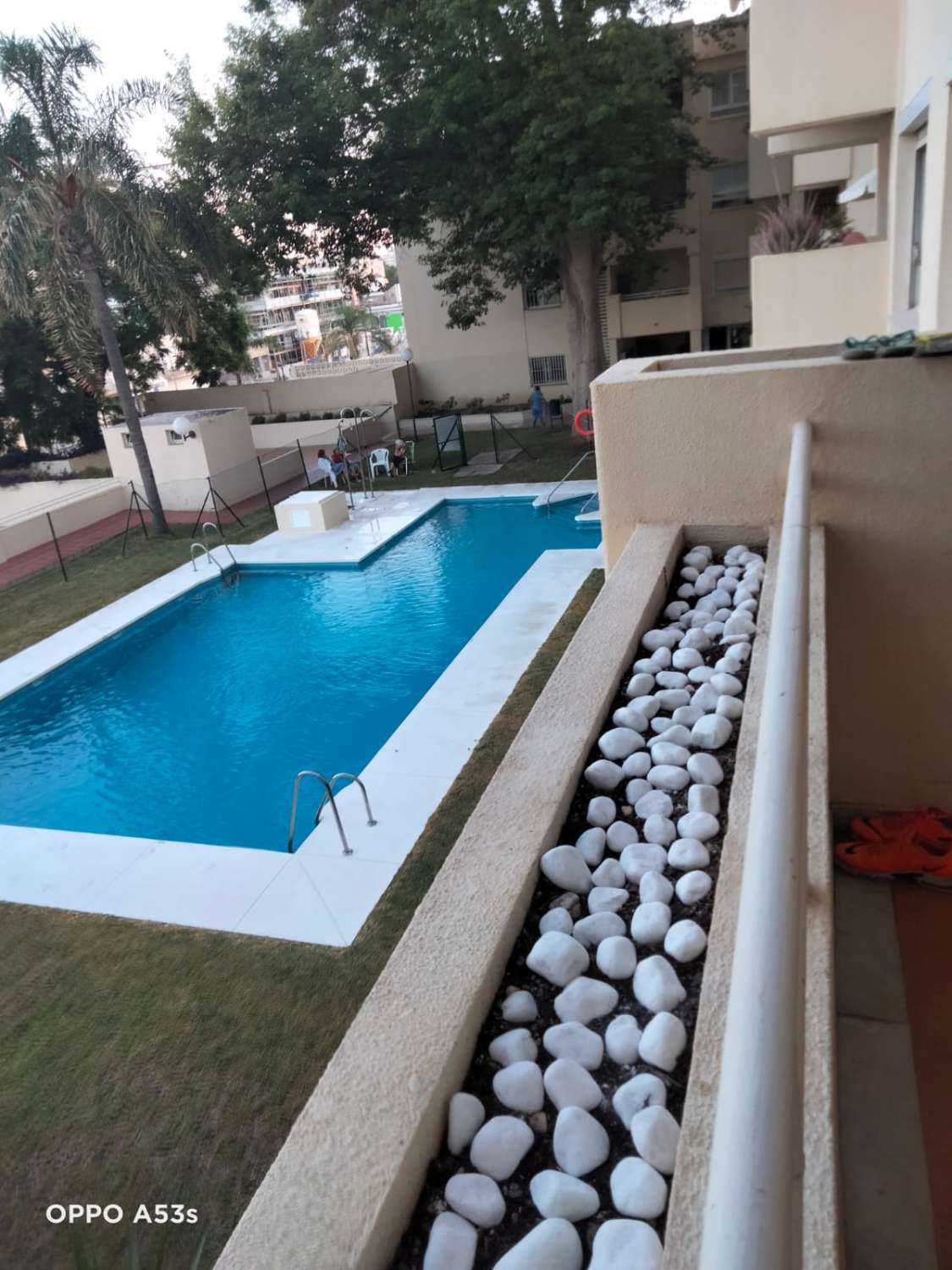 SE ALQUILA DESDE 15/03/2026-30/06/2026 Y DESDE 15/10/2026-30/06/2027 MAGNIFICO APARTAMENTO CON VISTAS AL MAR  EN ZONA LA CARIHUELA (TORREMOLINOS6