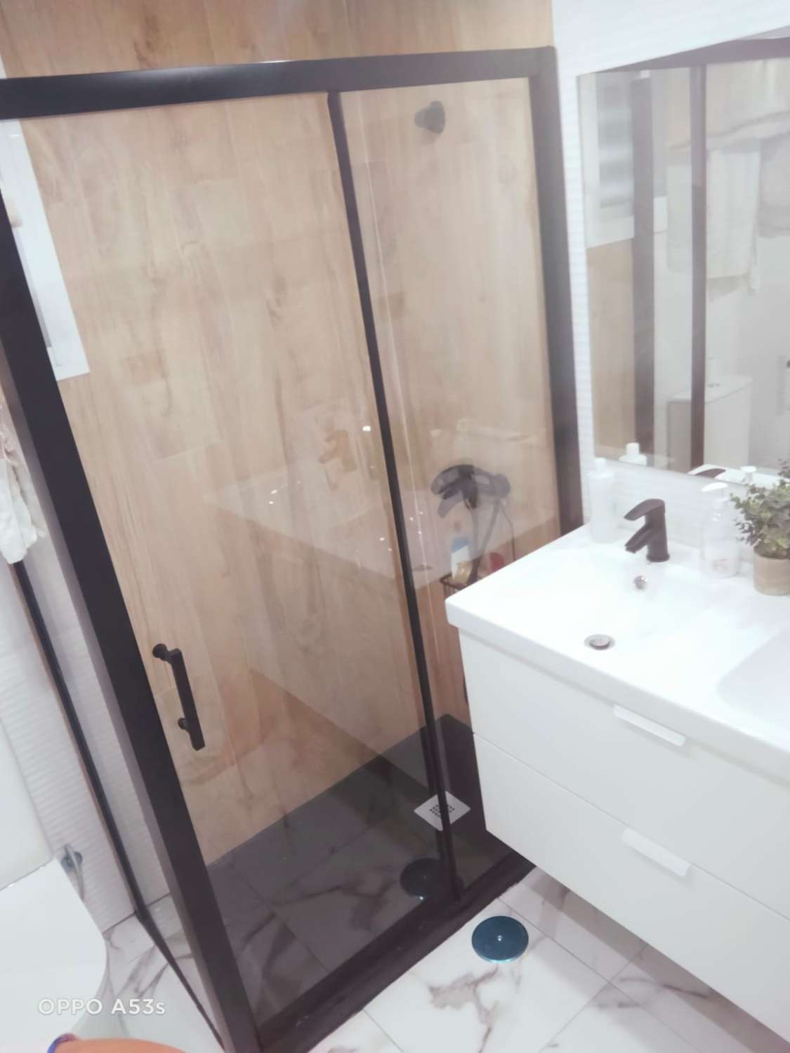 SE ALQUILA DESDE 15/03/2026-30/06/2026 Y DESDE 15/10/2026-30/06/2027 MAGNIFICO APARTAMENTO CON VISTAS AL MAR  EN ZONA LA CARIHUELA (TORREMOLINOS6